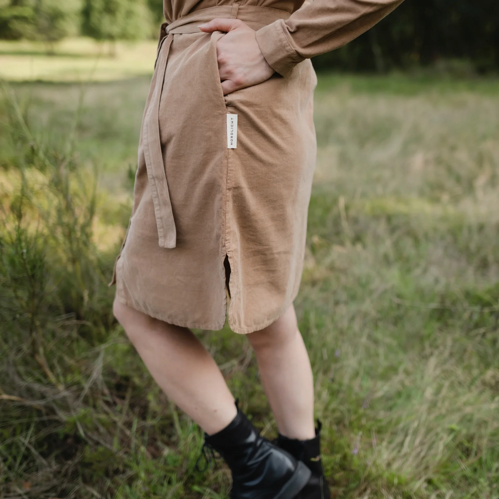 Cord Kleid Enna - Image 17