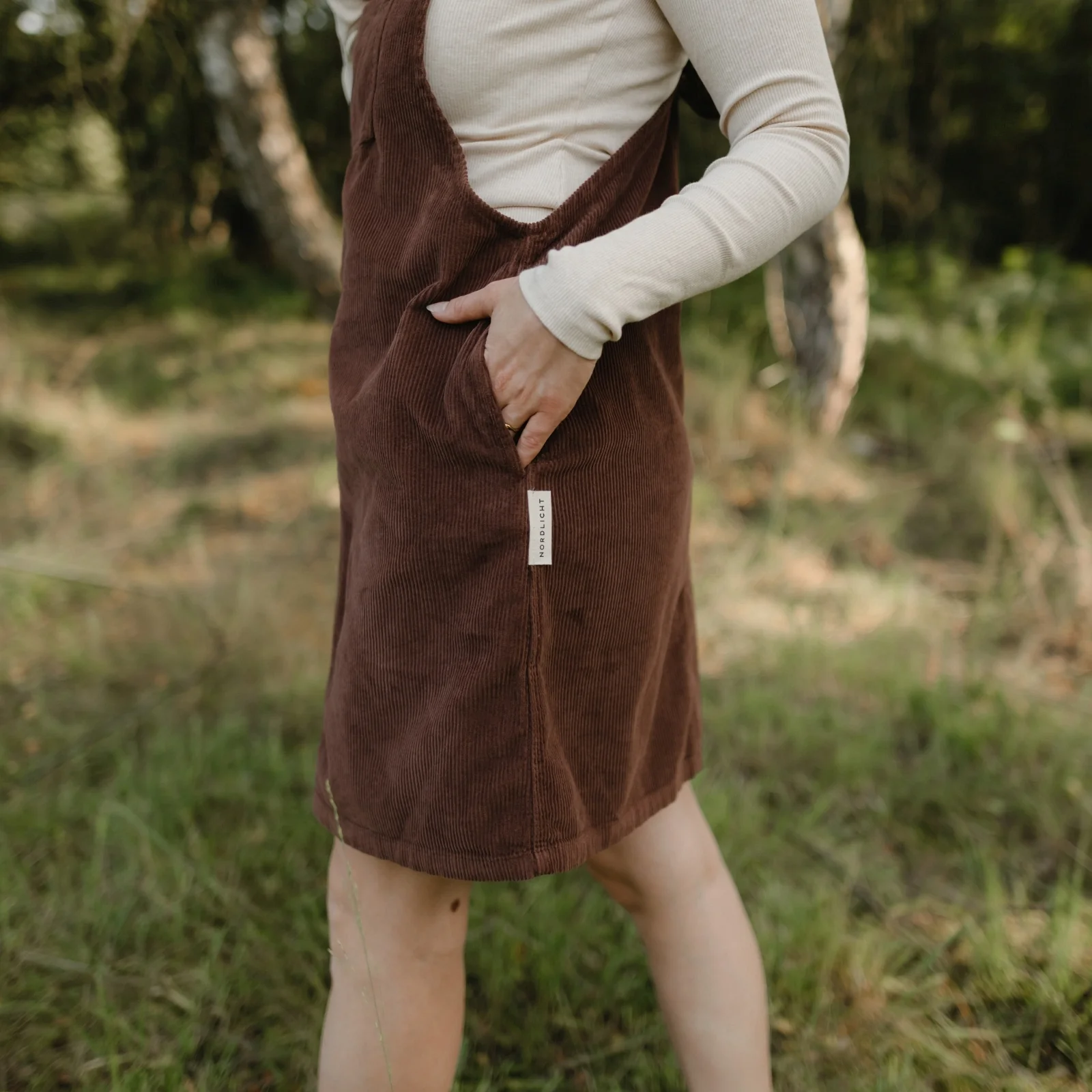 Cord Latzkleid Mika - Image 24