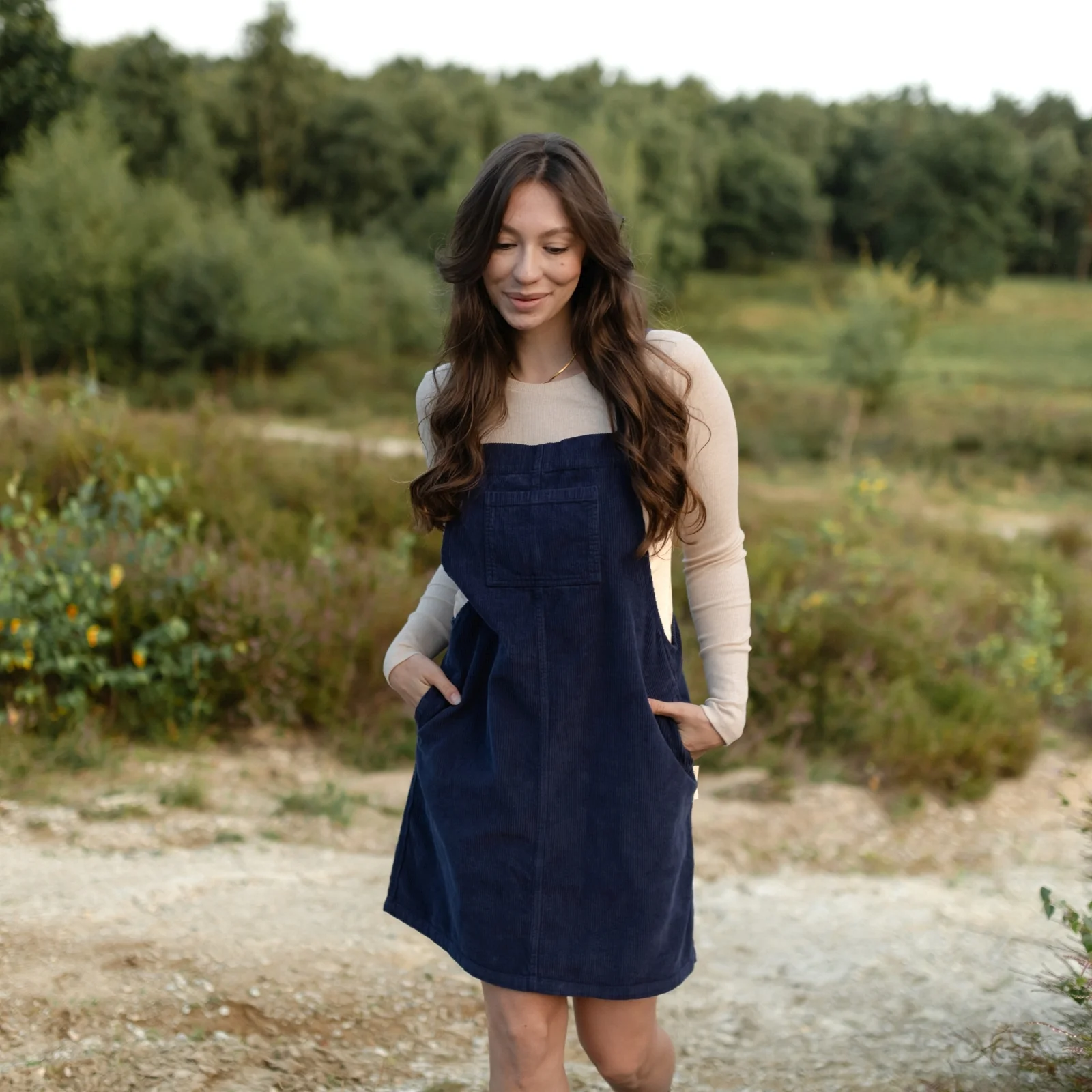 Cord Latzkleid Mika - Image 9