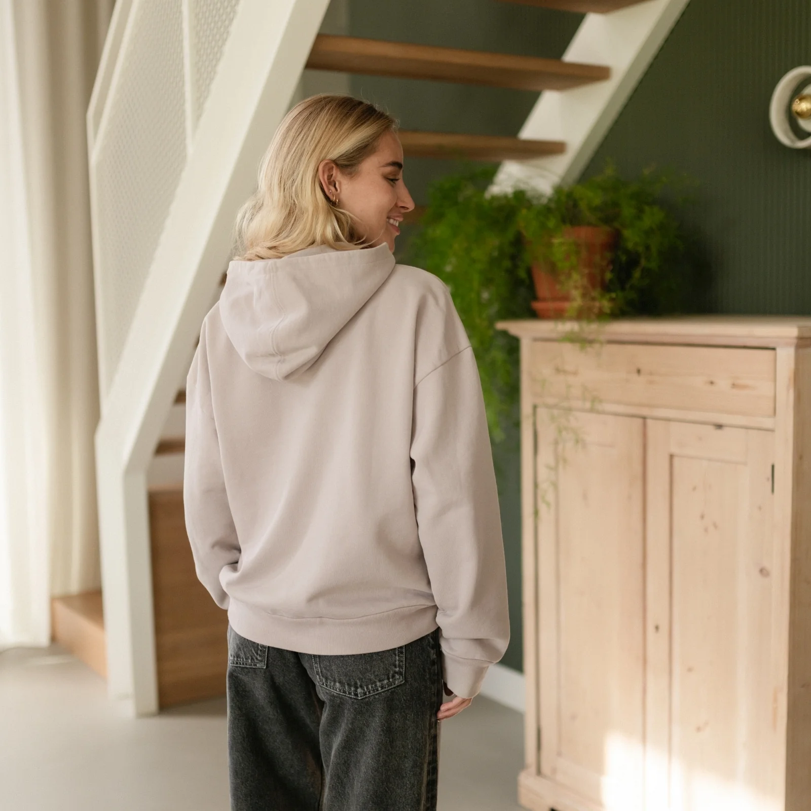 Hoodie Nissa - Image 18