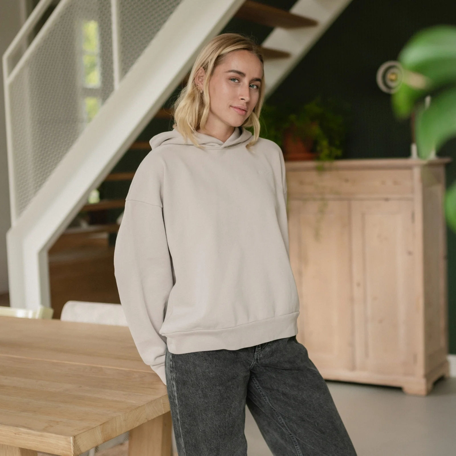 Hoodie Nissa - Image 23