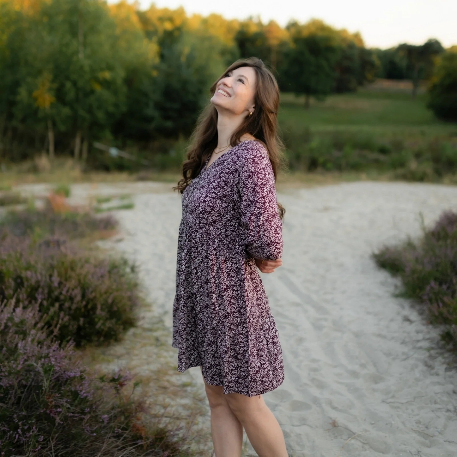Kleid Ami mit Blumenmuster - Image 4
