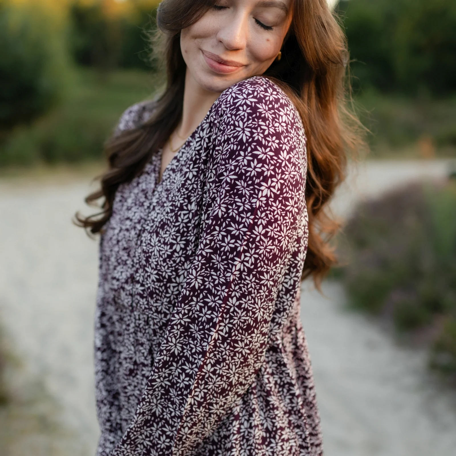 Kleid Ami mit Blumenmuster - Image 6