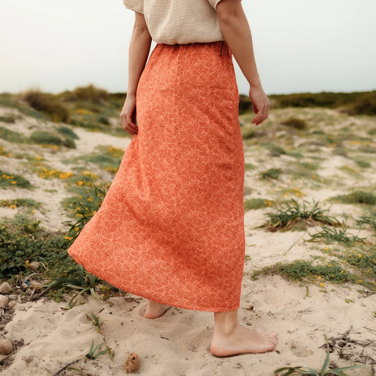 Langer Rock mit Schlitz Junna mit Blumenmuster - Image 4