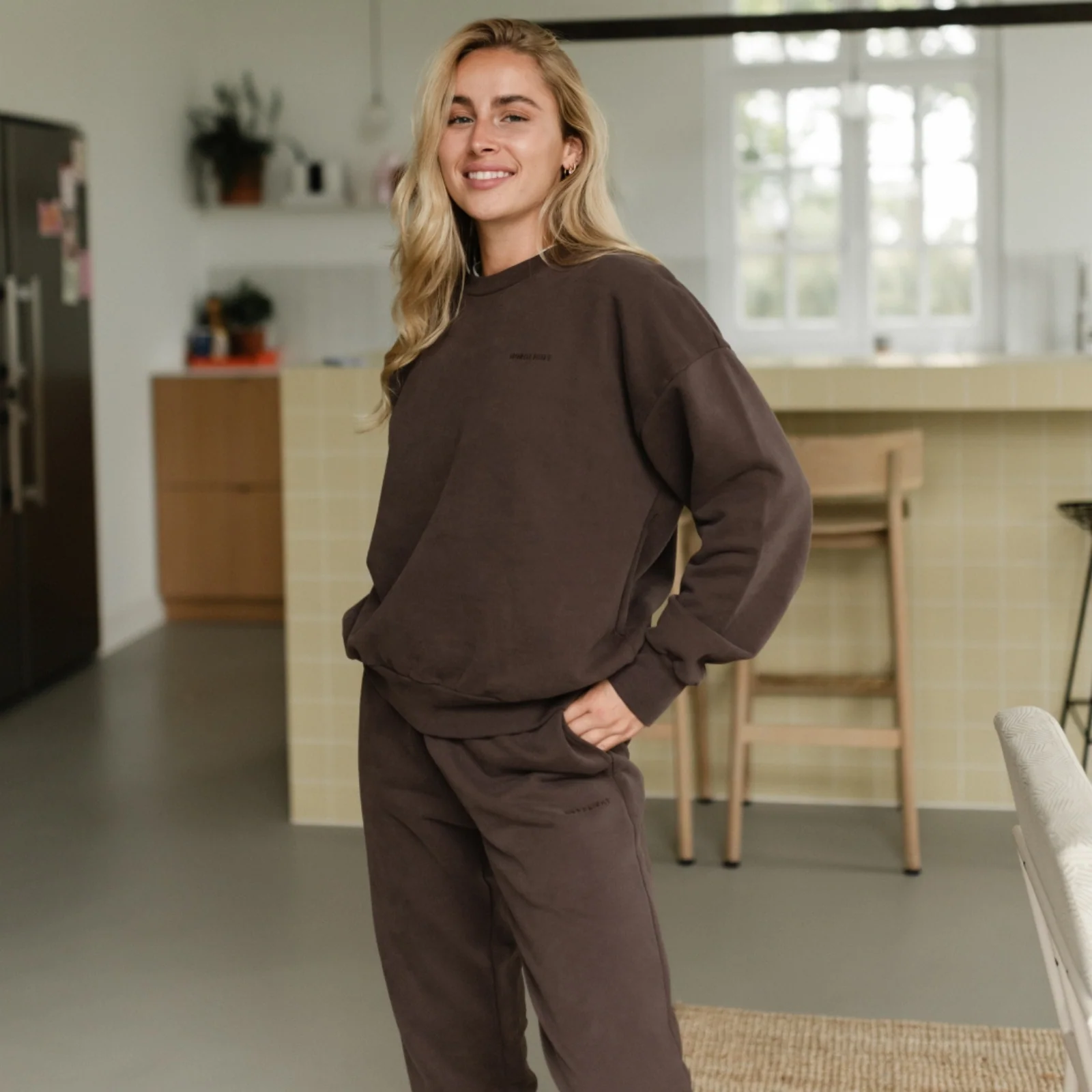 Sweat Set: Sweater + Sweatpants - Image 2