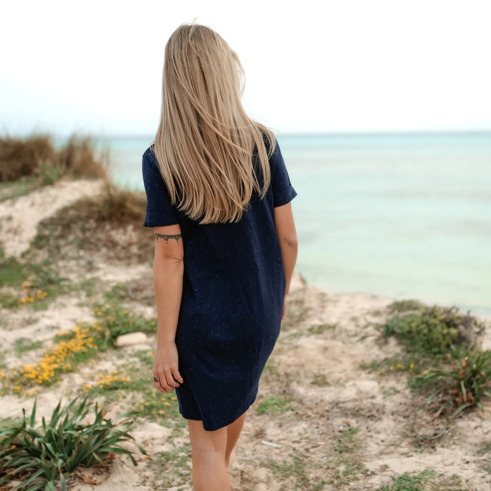 T-Shirt Kleid Maila - Image 4